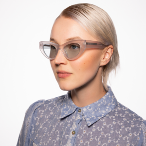 Lunettes de soleil œil de chat (cat eye)